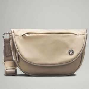 SOLD*Lululemom All Night Festival Bag Micro 2L NWT (Raw Linen/Silver) SOLD*